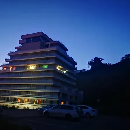 Alice Apartment